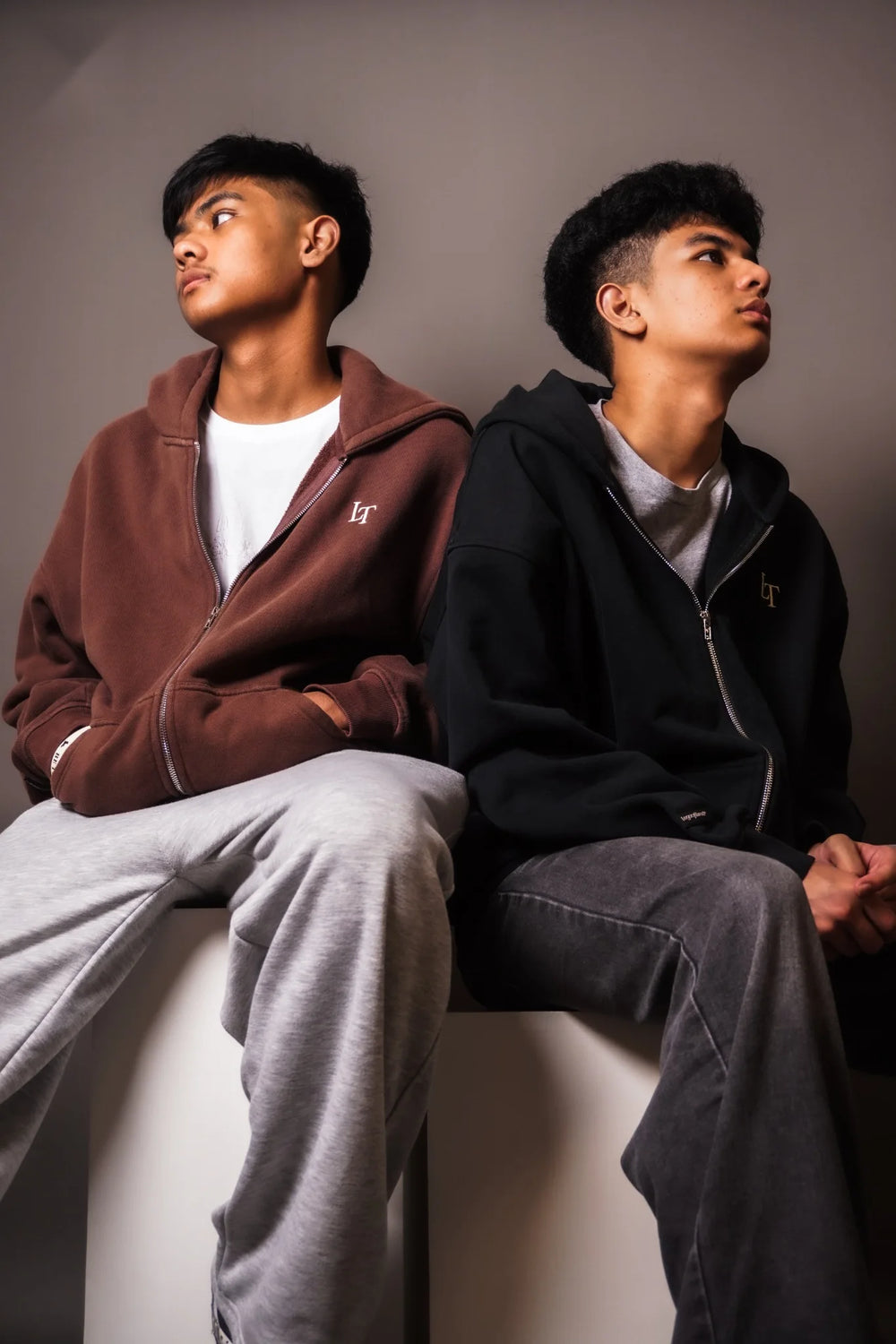 Adults Look 01